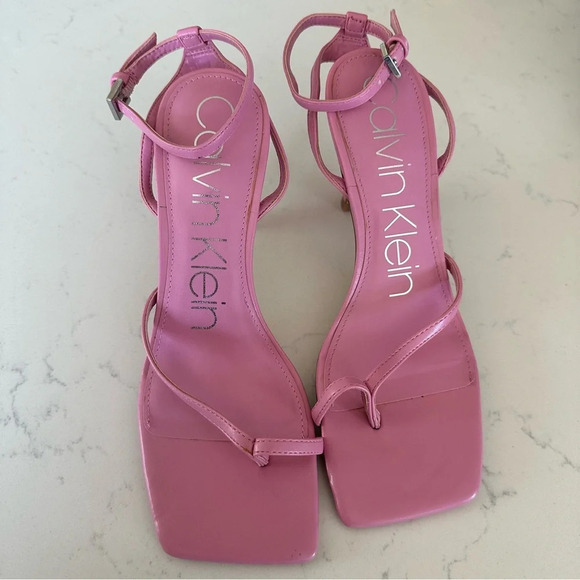 Calvin Klein Millie Heeled sandal in pink Size: 7.5 - Picture 2 of 5